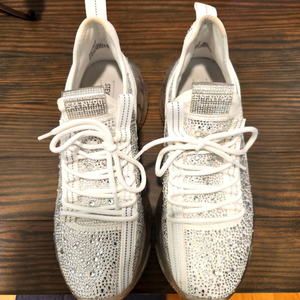 Steve Madden sneakers